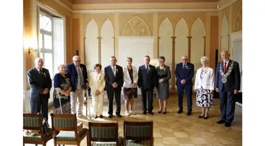 Pięć par z Wejherowa odebrało Medale Róży w pałacowych wnętrzach