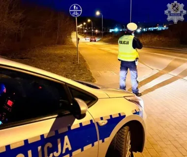 Weekend wielkanocny na drogach - 14 kierowców i rowerzystów po alkoholu